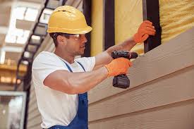 Siding Removal and Disposal in Forrest, IL